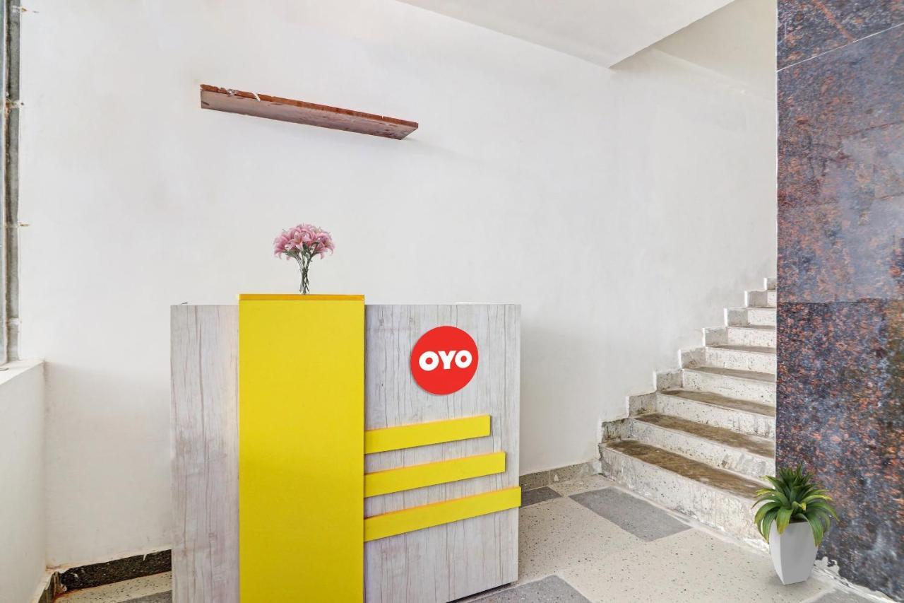 Hotel O Night Eye Хидерабад Екстериор снимка
